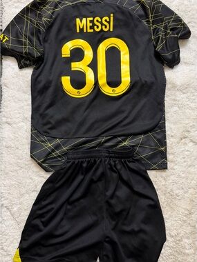 Paris Saint Germain Black and Yellow Messi 30 Kids Soccer Kit